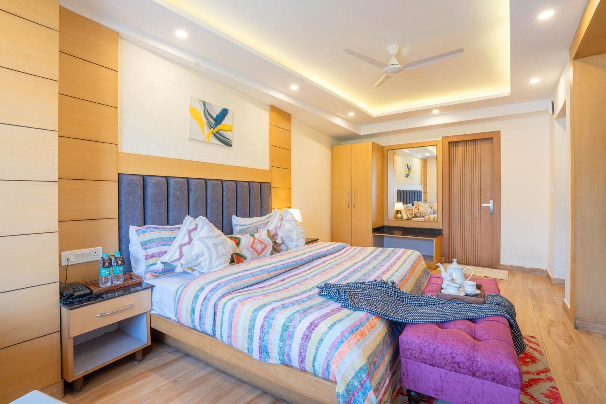Super Hotel By Perfectstayz Mall Road Mussoorie Bagian luar foto