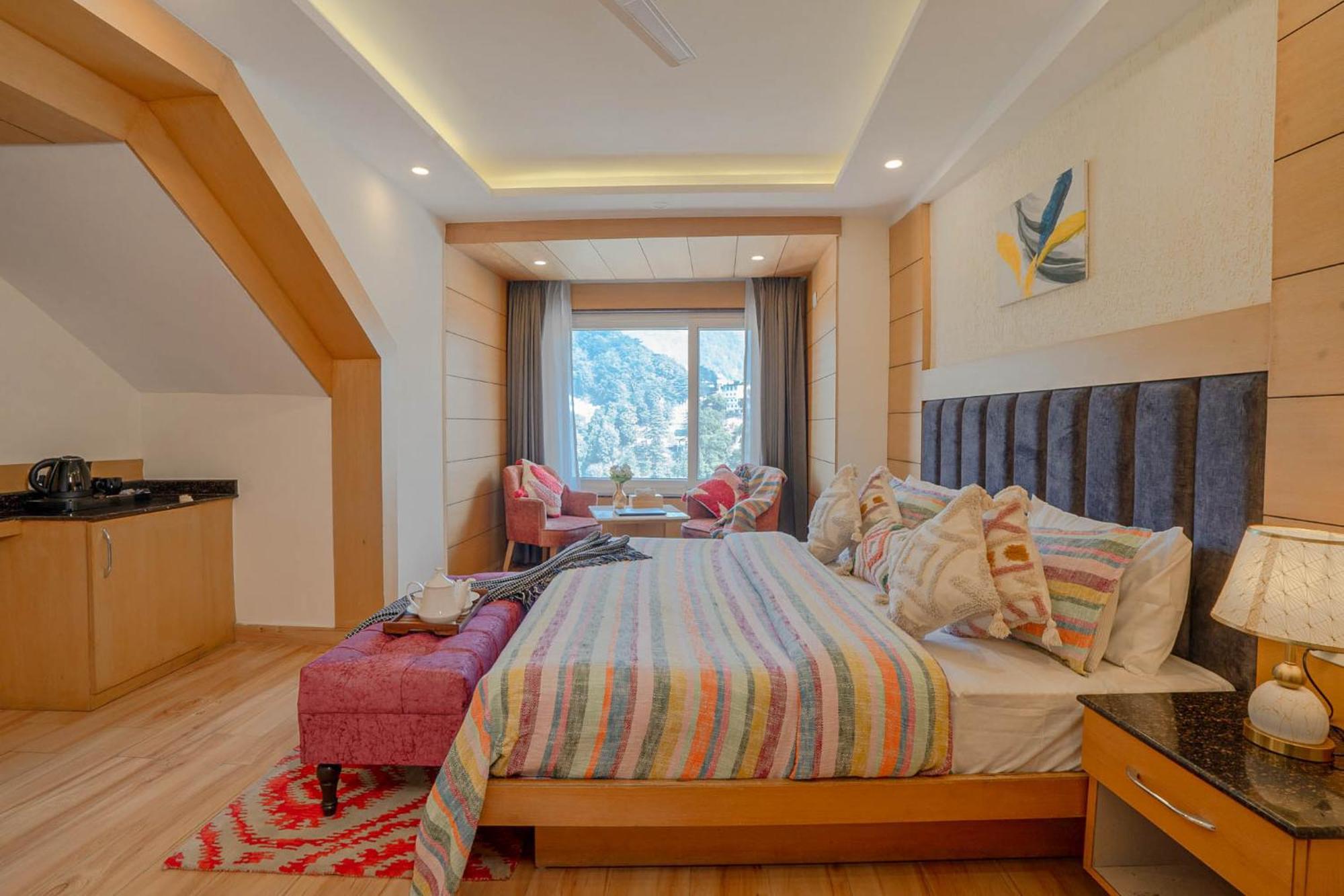 Super Hotel By Perfectstayz Mall Road Mussoorie Bagian luar foto