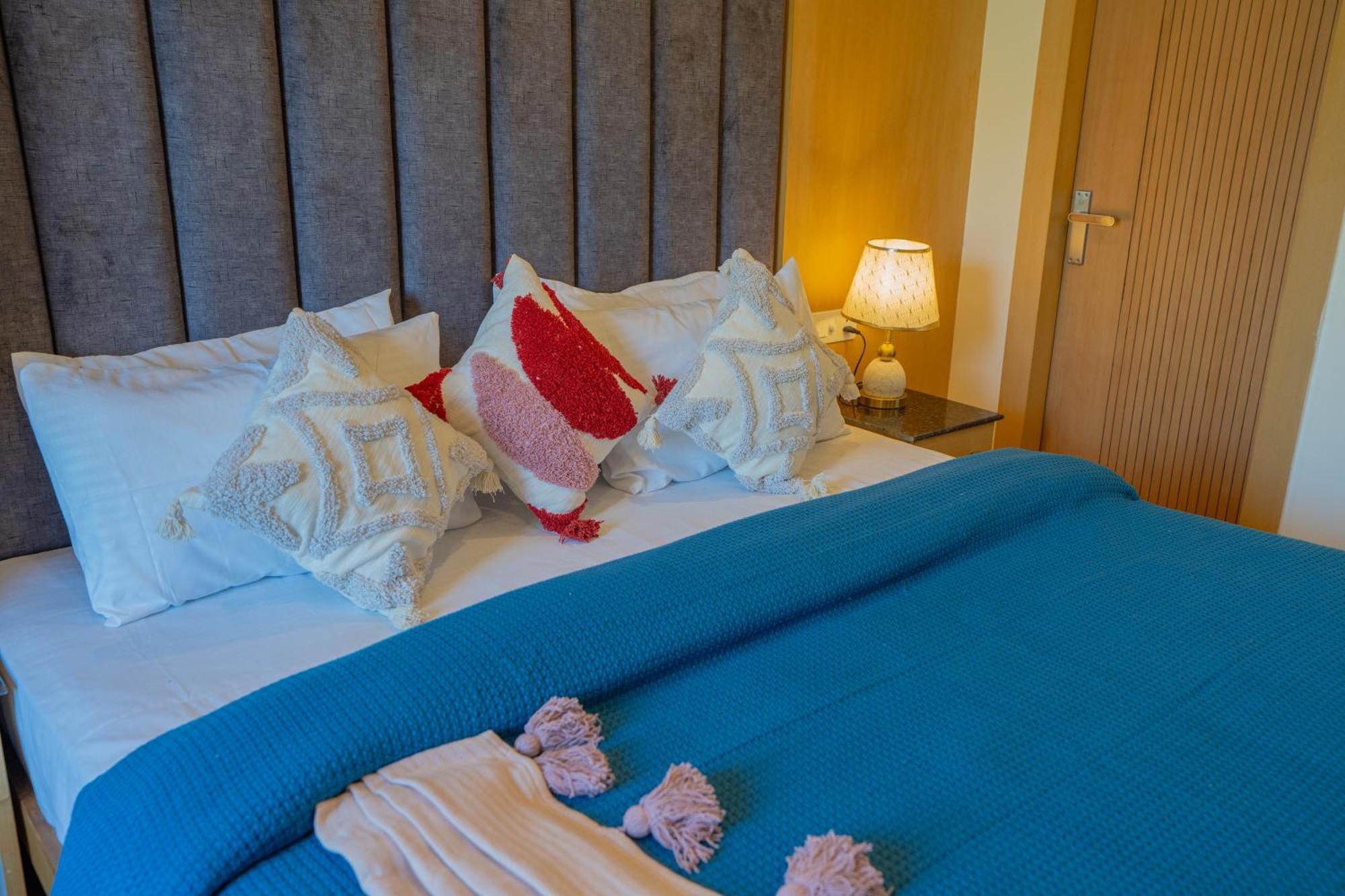 Super Hotel By Perfectstayz Mall Road Mussoorie Ruang foto