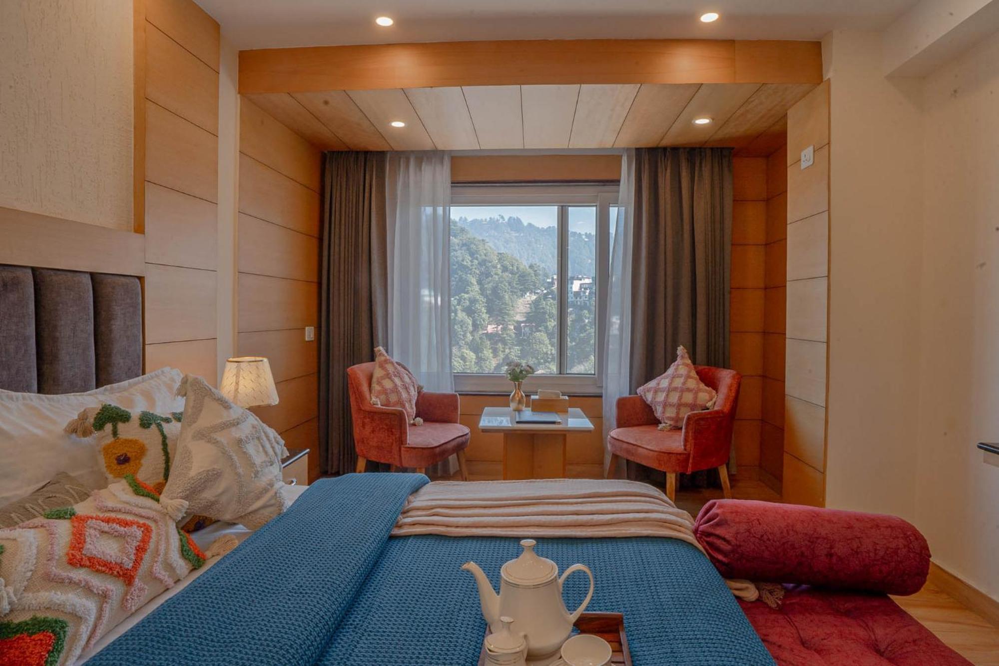 Super Hotel By Perfectstayz Mall Road Mussoorie Bagian luar foto