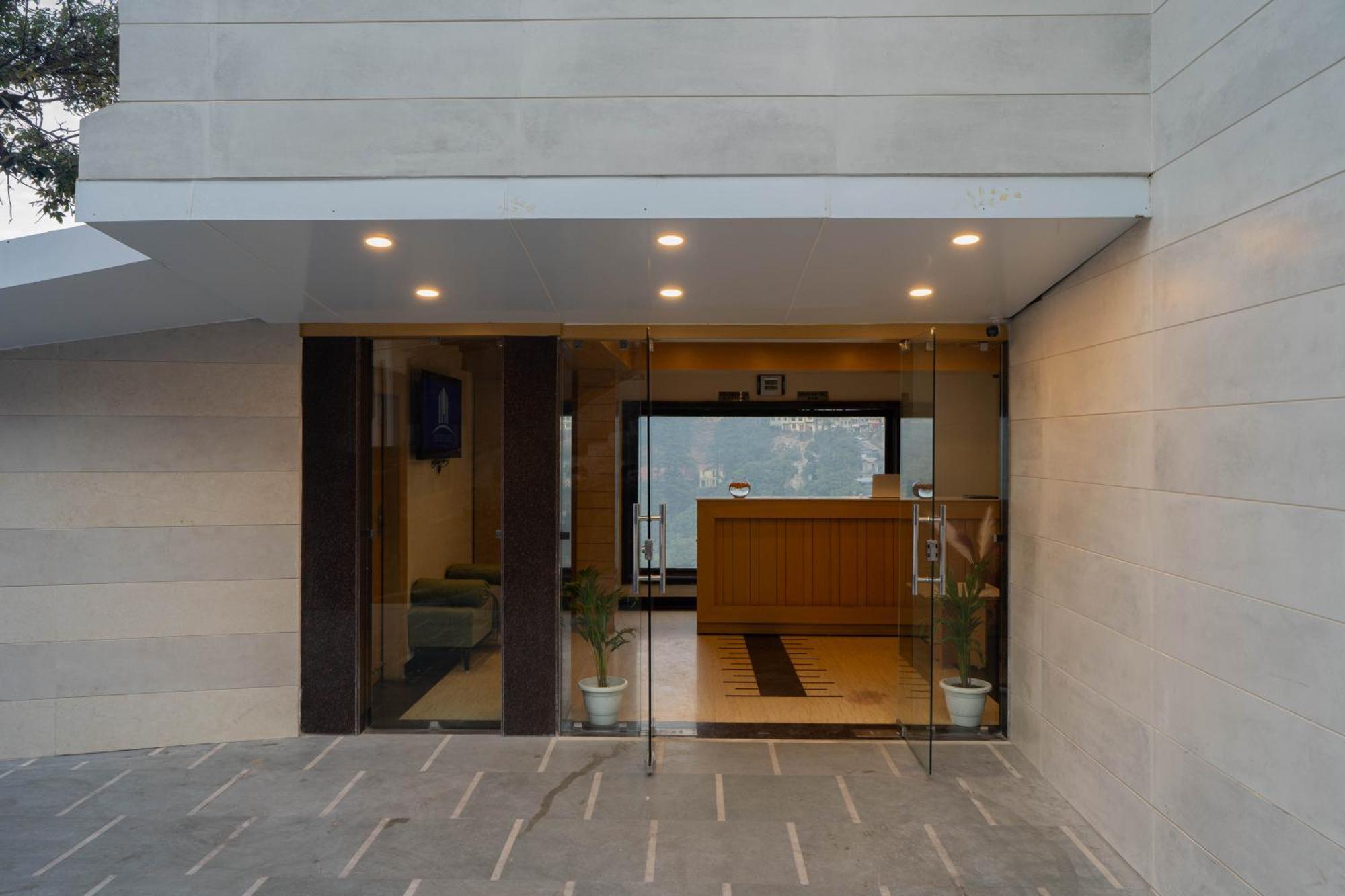 Super Hotel By Perfectstayz Mall Road Mussoorie Bagian luar foto